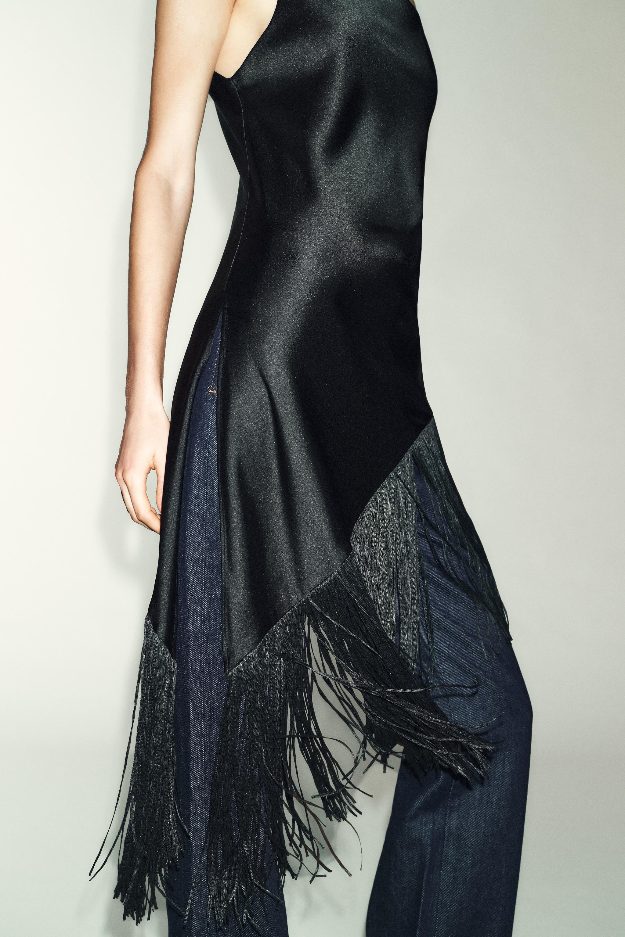 FLOWY SATIN EFFECT FRINGED TOP